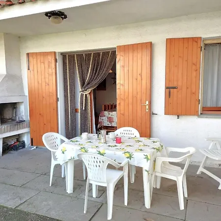 Charming With Garden Ferienhaus *